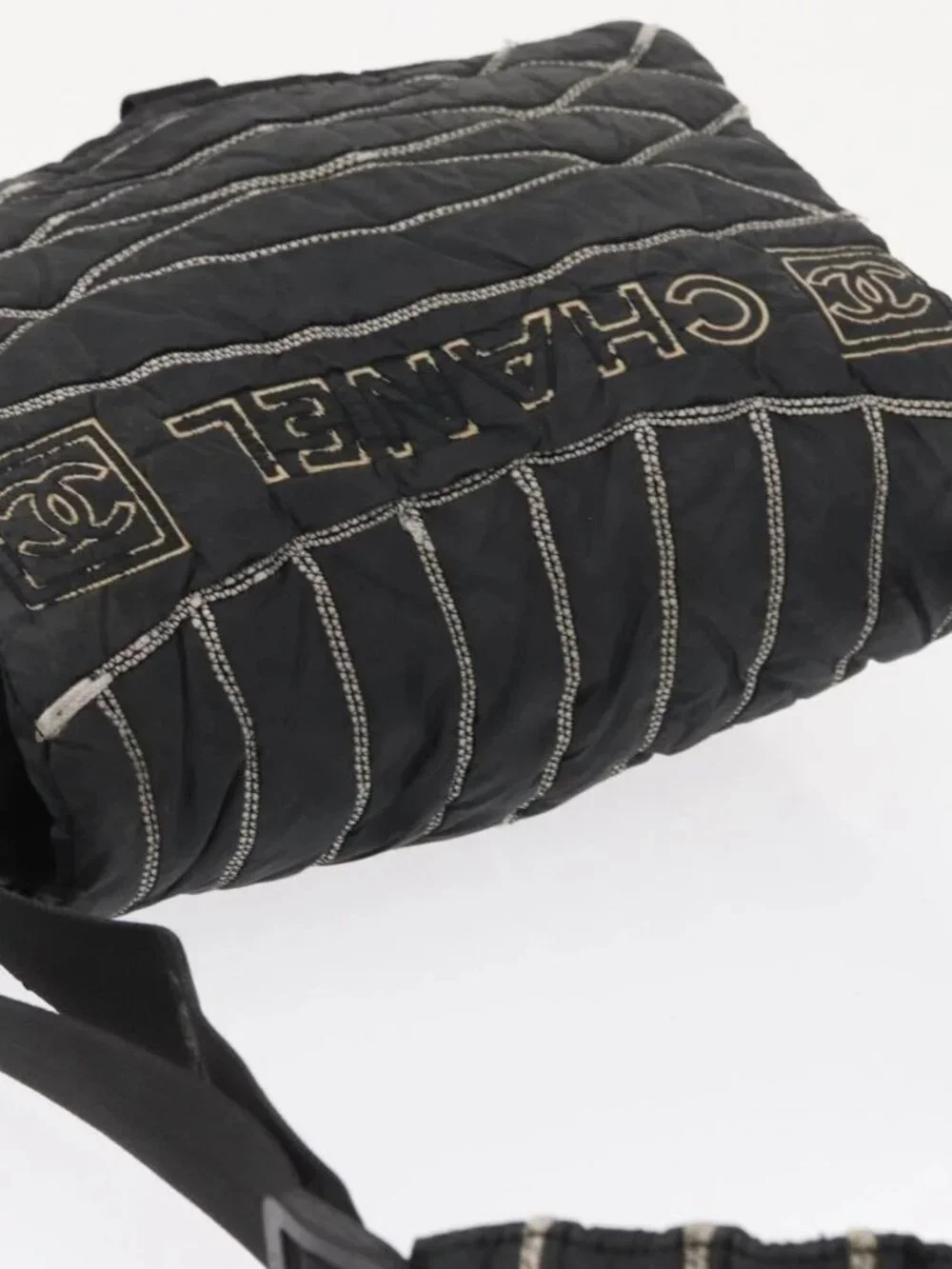 CHANEL Shoulder Bag Nylon Black CC Auth bs32635